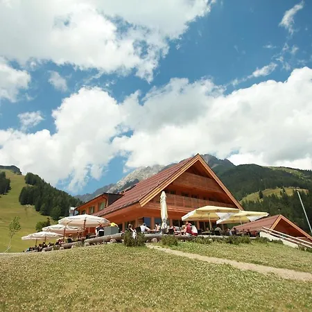 Ualm Untermarkter Alm * Imst