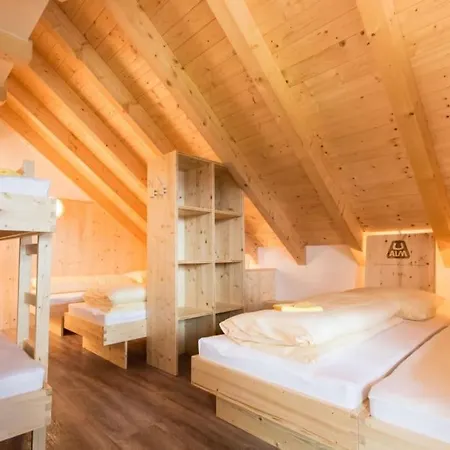 Gasthof Ualm Untermarkter Alm *